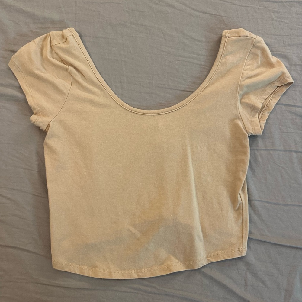 Bozzolo Cream Scoop Neck Crop Top